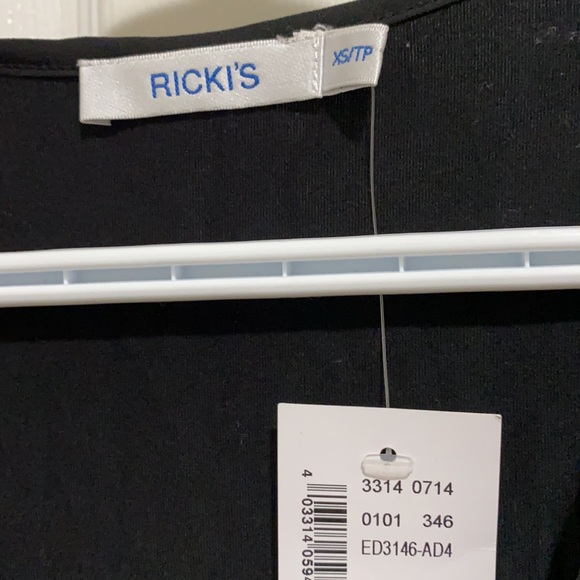 NWT: Ricki’s | Woman’s Black Sleeveless Top - Size XS - Picture 3 of 3